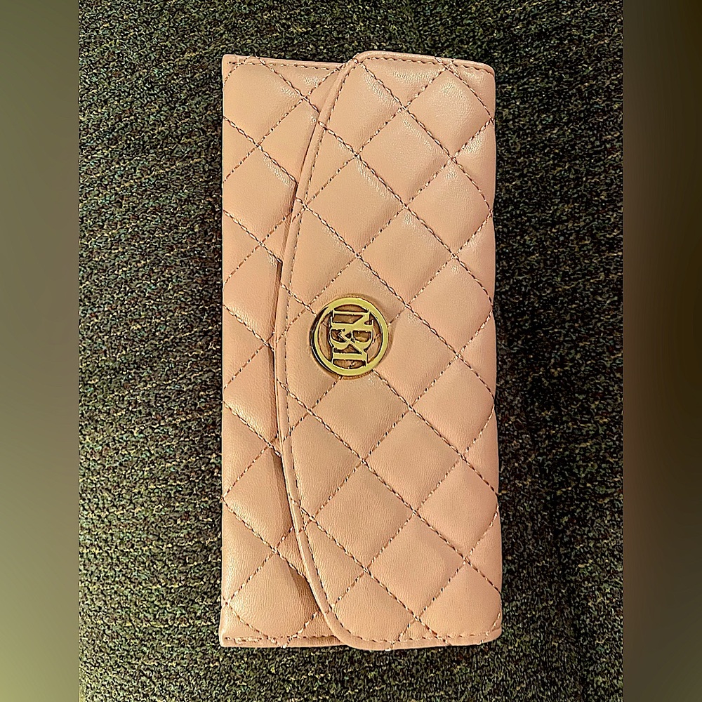 Bloomingdale’s Wallet